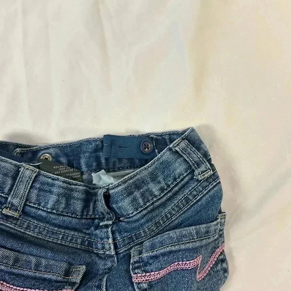 Kenneth Cole - kids denim jeans.  Size 2 - Picture 5 of 5